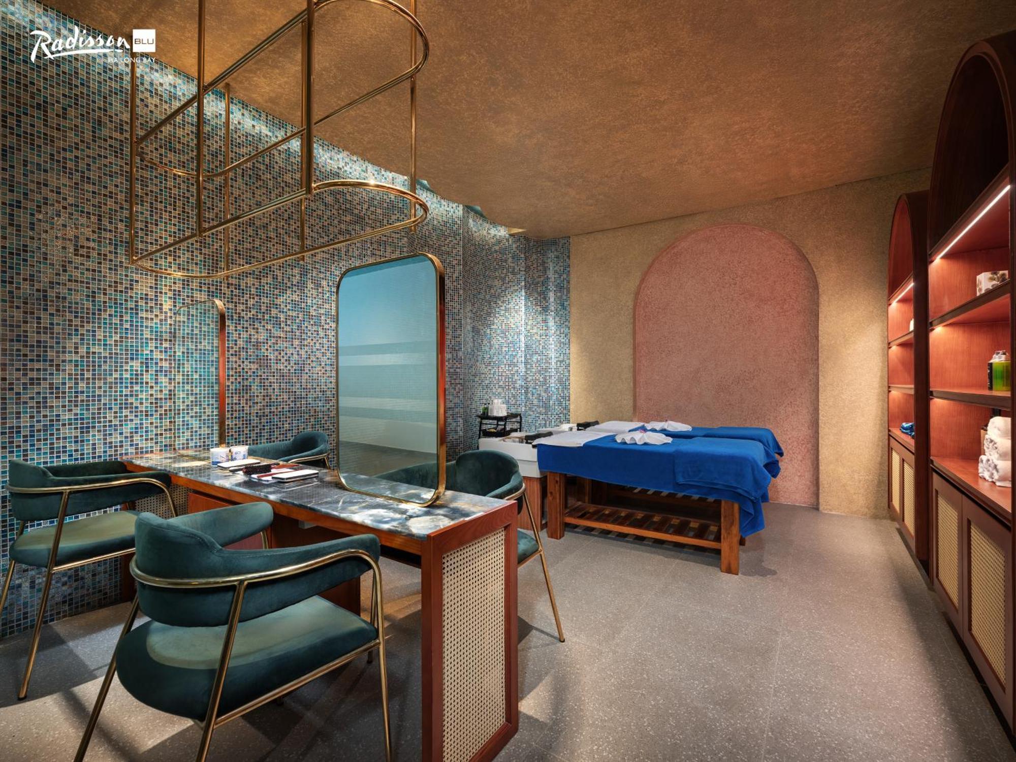 Radisson Blu Bay 5* Халонг