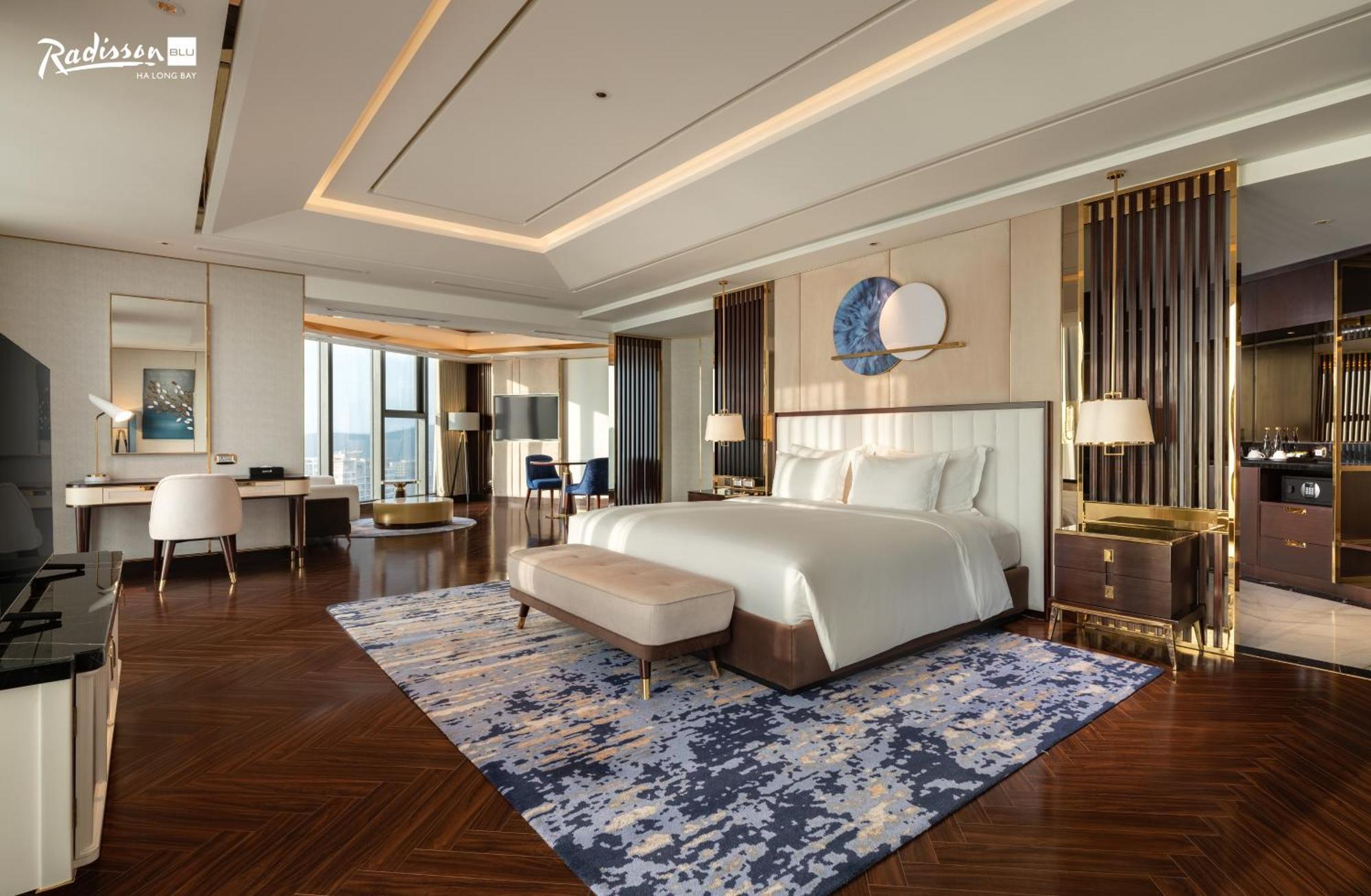 Radisson Blu Bay Отель Халонг