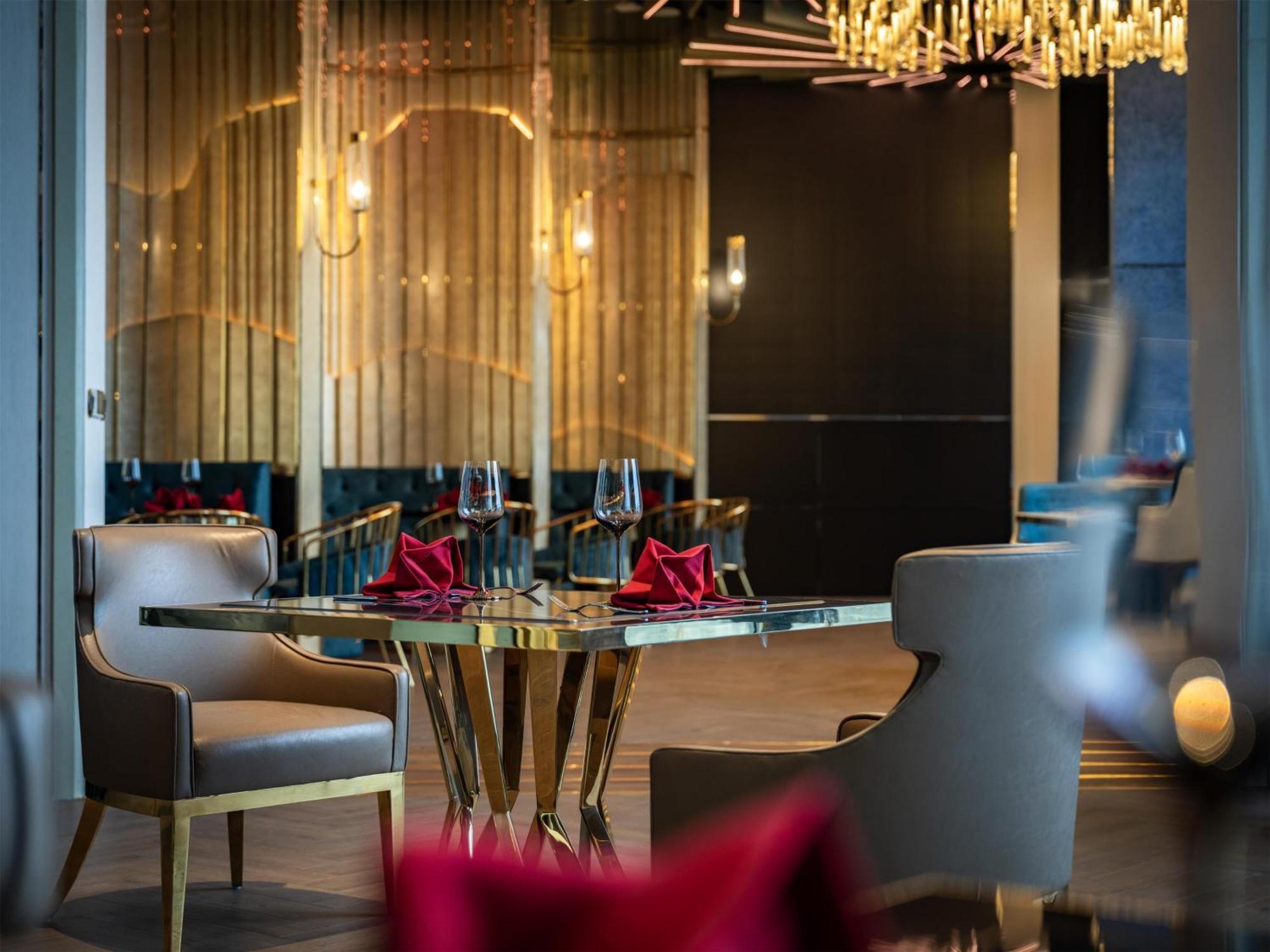 Radisson Blu Bay Отель Халонг